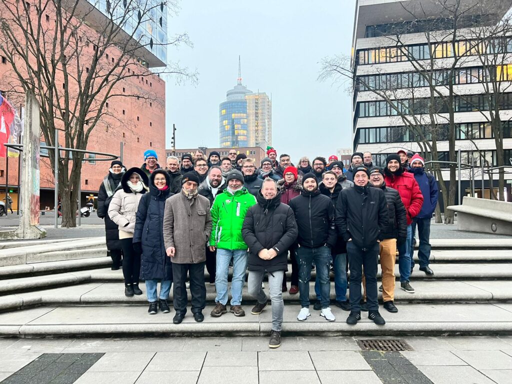 Weinachtsfeier Wörpel Bau Gruppenbild