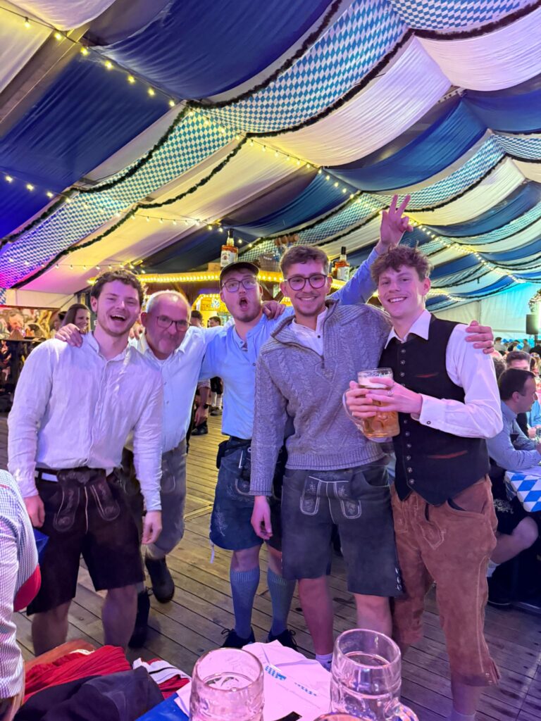 WhatsApp Bild 2025-10-11 um 05.10.28_0331627f Zitadelle Oktoberfest